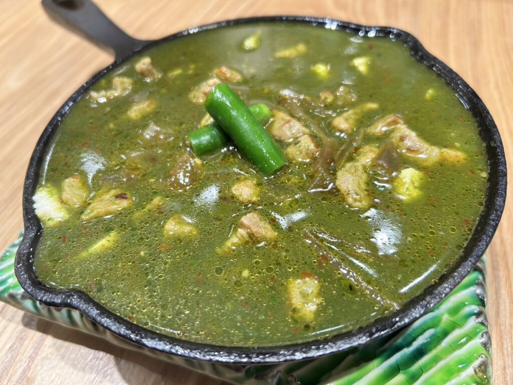 火柱が上がるライブ感!「焼鳥ごう久茂地店」が那覇にオープン 6 77982bd14fdbb4e343a9532fbad92750