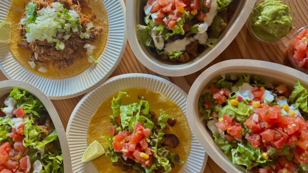 沖縄・南城市に本格TEX-MEXの新店「NEIGHBORS」誕生!無料試食イベントも開催 2 main 1
