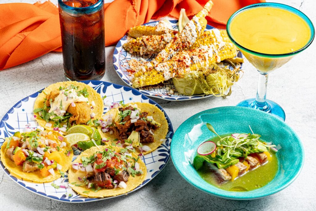 那覇・平和通りにメキシカンダイニング「EL RINCON DE MEXICOLA」誕生 異国情緒あふれる食体験を 4 main 28