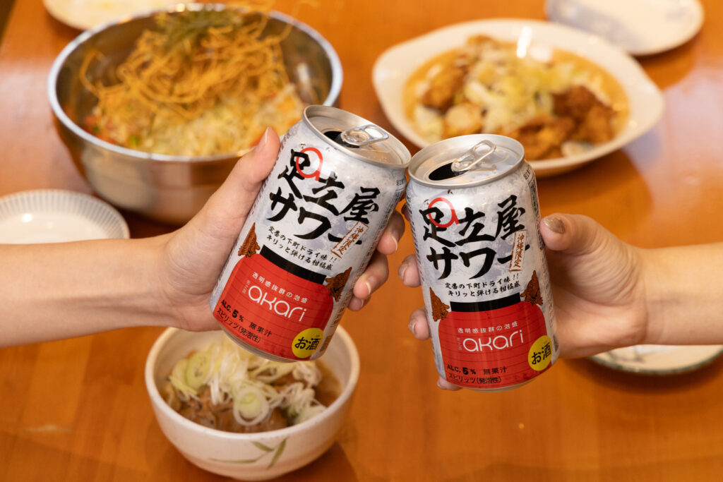 大衆酒場の一杯を缶で。足立屋×菊之露酒造『足立屋サワー』、沖縄で先行発売 3 sub3 22
