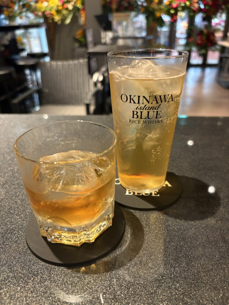 OKINAWA BLUE 牧志店が「MAKISHI CARNIVAL」にオープン。国際通りすぐ、ウイスキーBARの新スタイル 4 sub2 13
