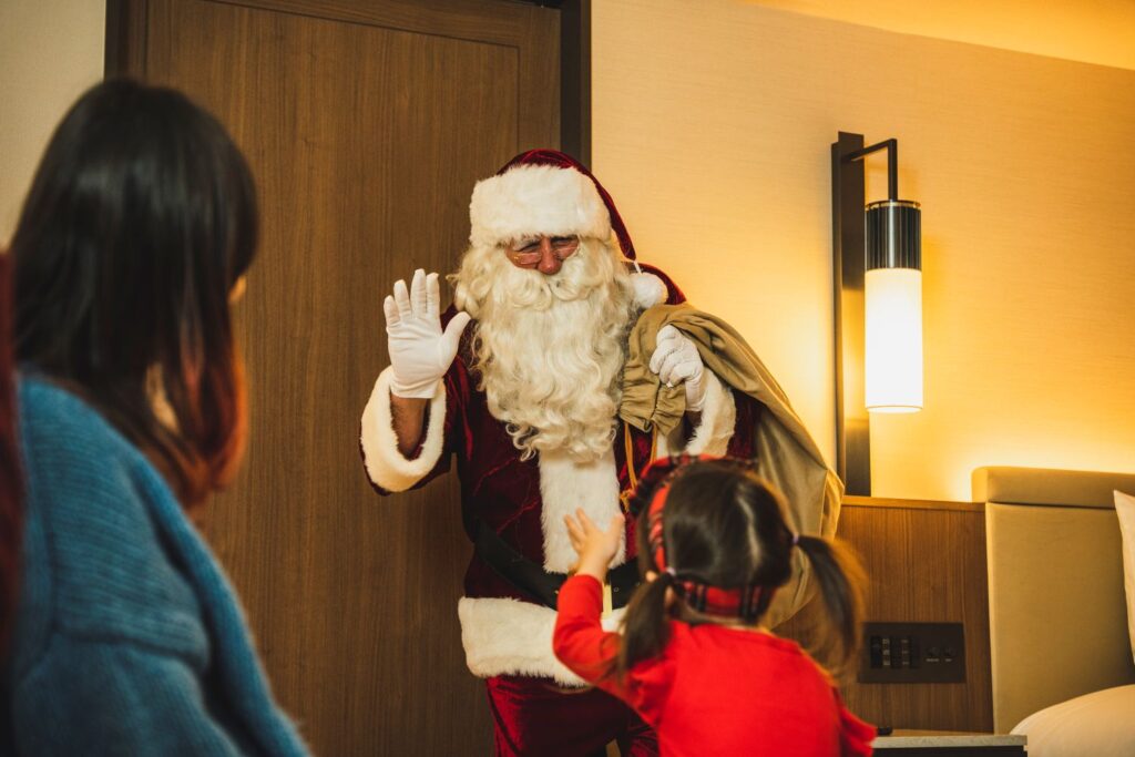 オリエンタルホテル 沖縄リゾート&スパのクリスマス2025──やちむん×ハイティー、やんばるシュトーレン、サンタの夜 5 sub4 1