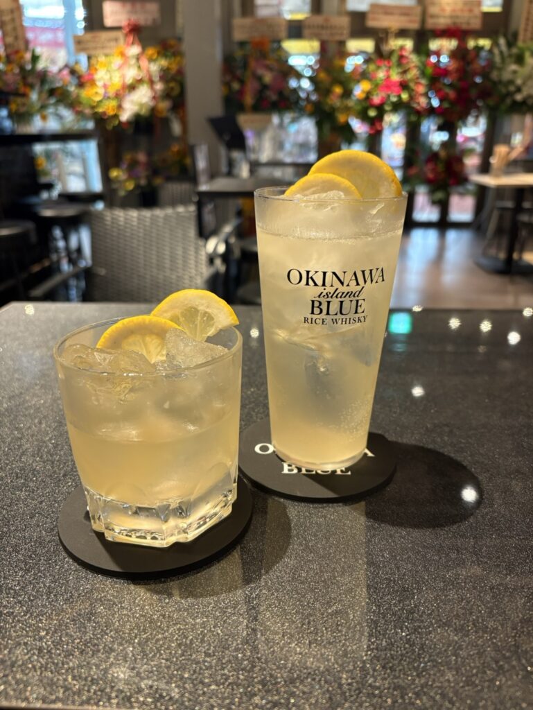 OKINAWA BLUE 牧志店が「MAKISHI CARNIVAL」にオープン。国際通りすぐ、ウイスキーBARの新スタイル 7 sub5 11