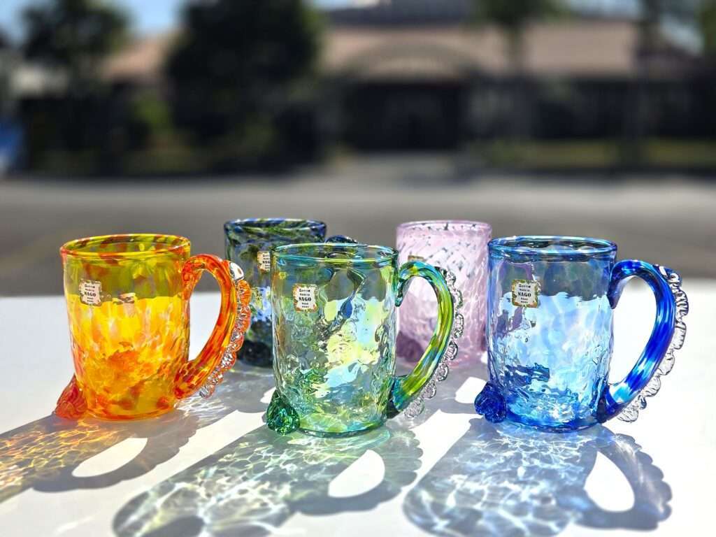 森のガラス館の琉球ガラス「恐竜くん」誕生 名護で出会う親子の新しい旅土産 4 sub4 18