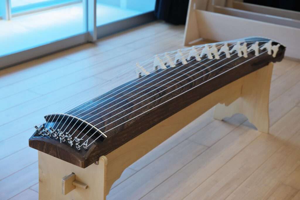琉球箏の低音域を拡張 新楽器「琉球箏低十三絃」試作1号を初公開 5 sub13 5
