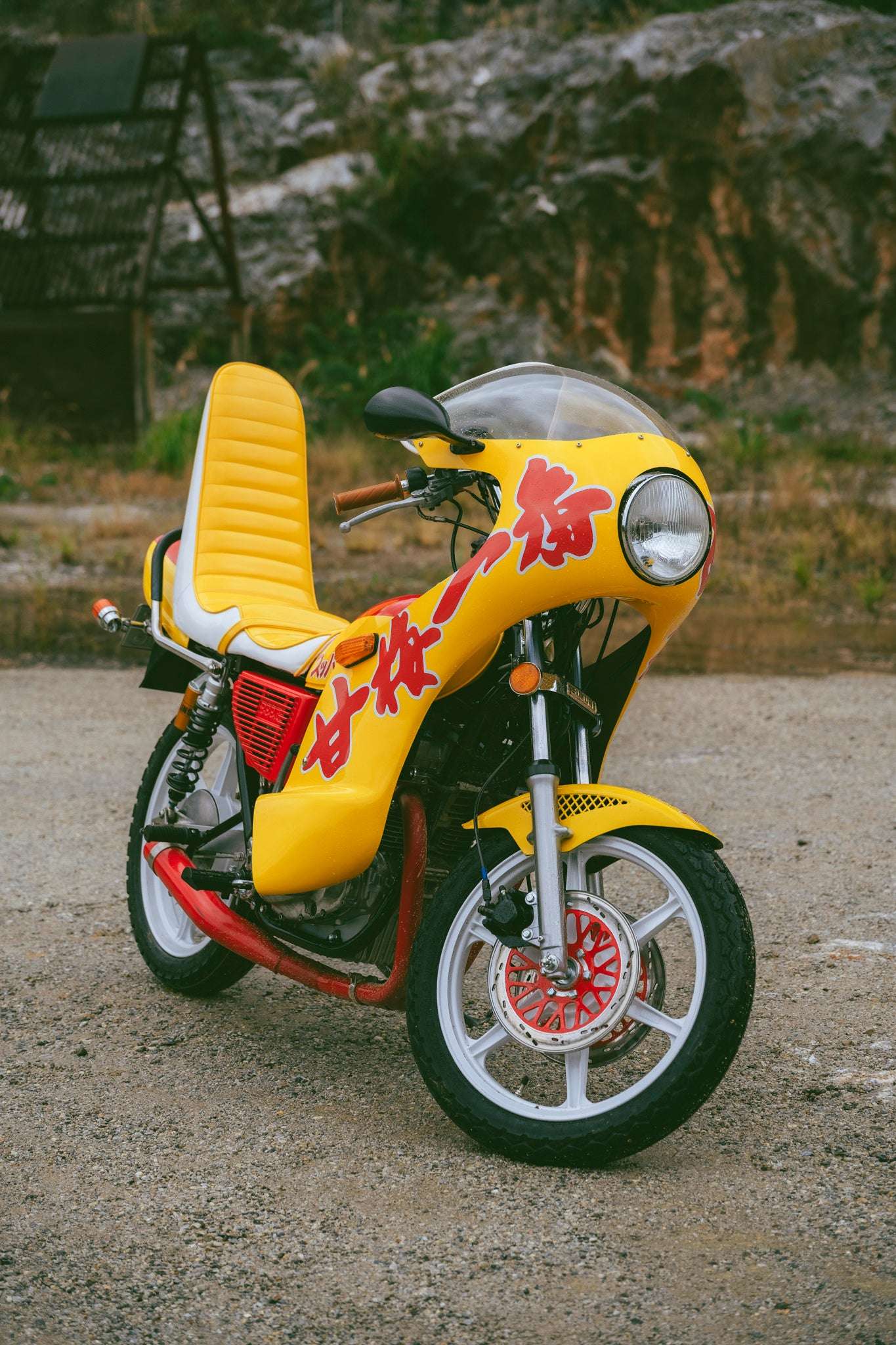 CMソング「HEROism」を書き下ろした沖縄出身のボーカルデュオD-51