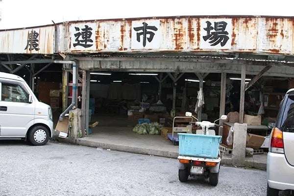 飴の製法習得のため関西の企業を訪問した当時の様子