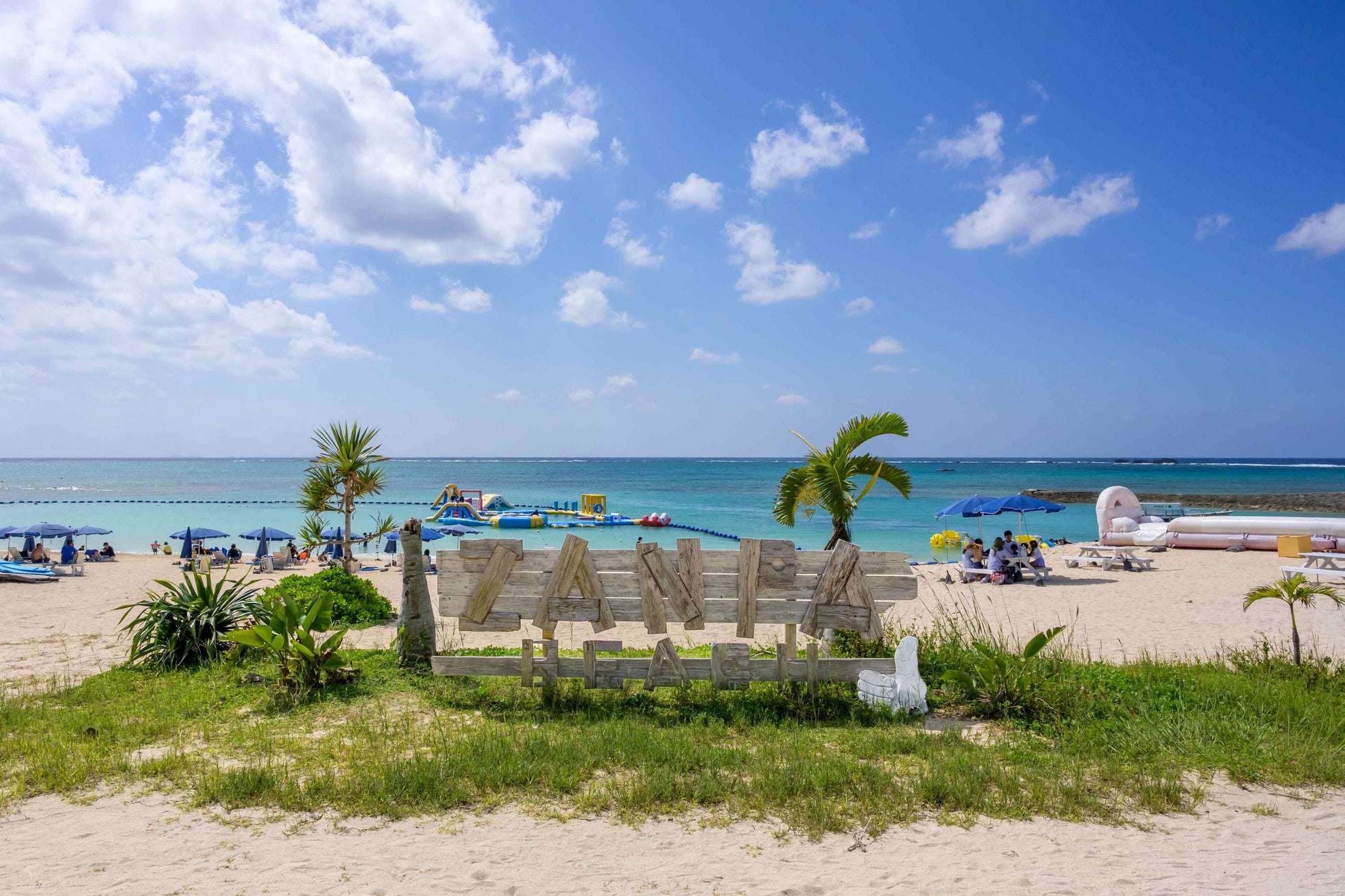 残波の夕日を眺めながら非日常を味わえる展望風呂