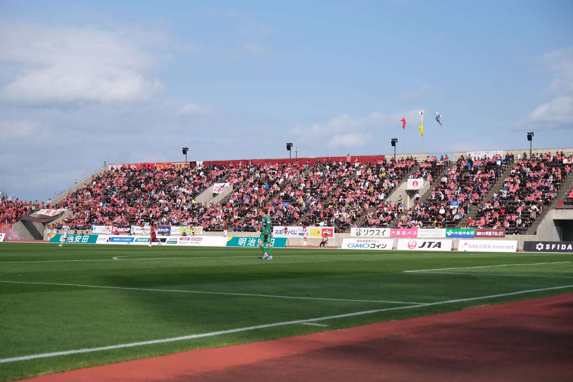学校内のトイレに設置された「どこでもソフィ」の様子